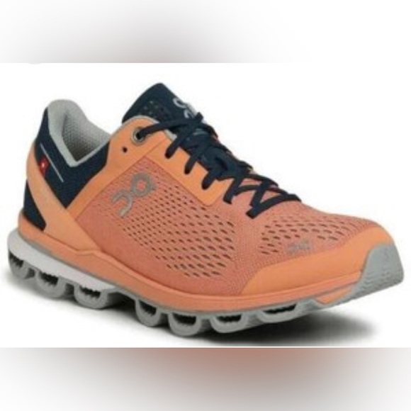 On Running Women’s Cloudsurfer Athletic Shoes Size 7.5 - Picture 1 of 10